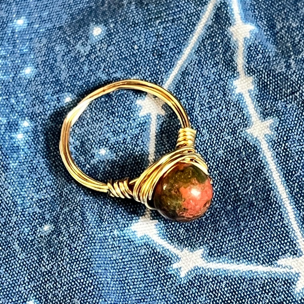 💜 Handmade Gold Wire & Jasper Crystal Ring